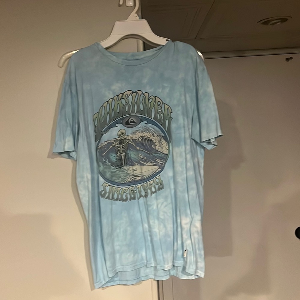 Quicksilver blue surf tee